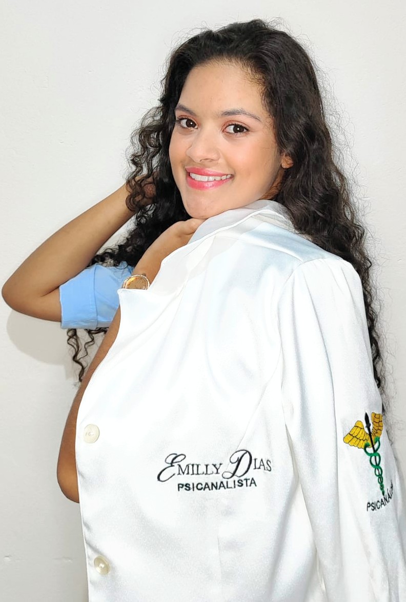 Emilly Dias